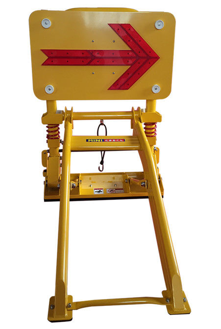 20kg 1040mm Yükseklik Katlanabilir Tasarım Yol Çalışma Engelli İnşaat Güvenliği için Taşınabilir Çarpışma Engelli